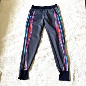 Luck in Love Striped Floral joggers Pants XS black side zip